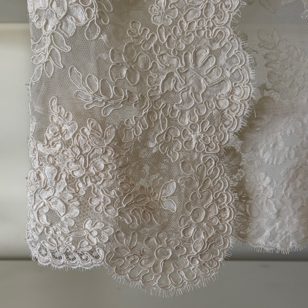Marisa Bridal Elegant Cream Silk Lace Women’s Wedding Bolero - Picture 12 of 12